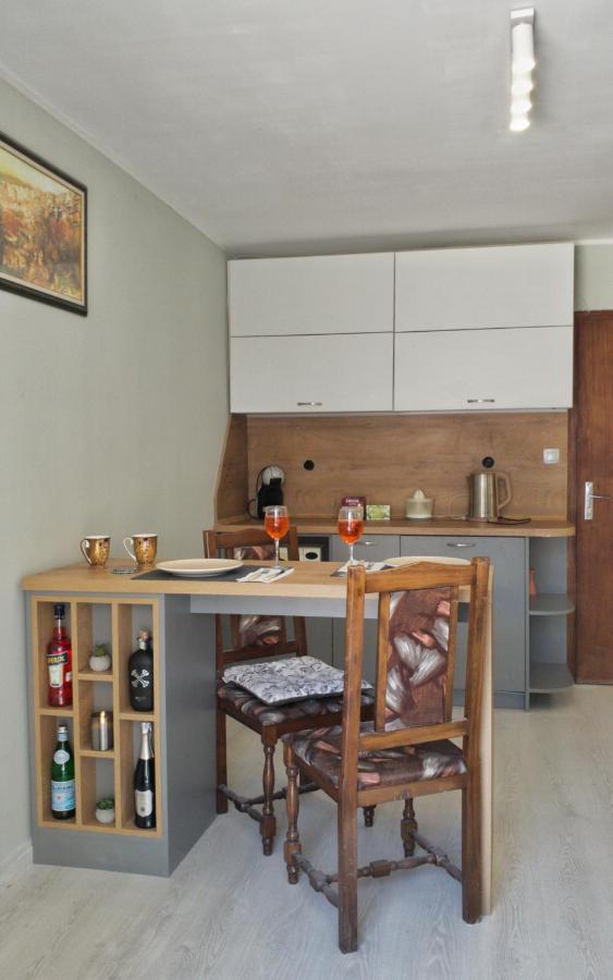 Cozy Studio Near The Park With Huge Verandah. Veliko Tărnovo Exterior foto